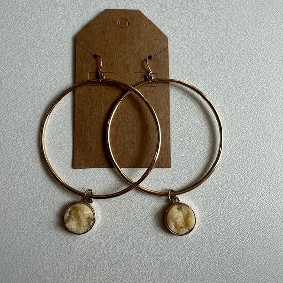 Gold Hoop Earrings with Cream Stone - Picture 1 of 1